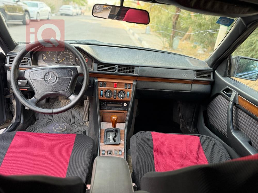 مرسيدس بنز E-Class